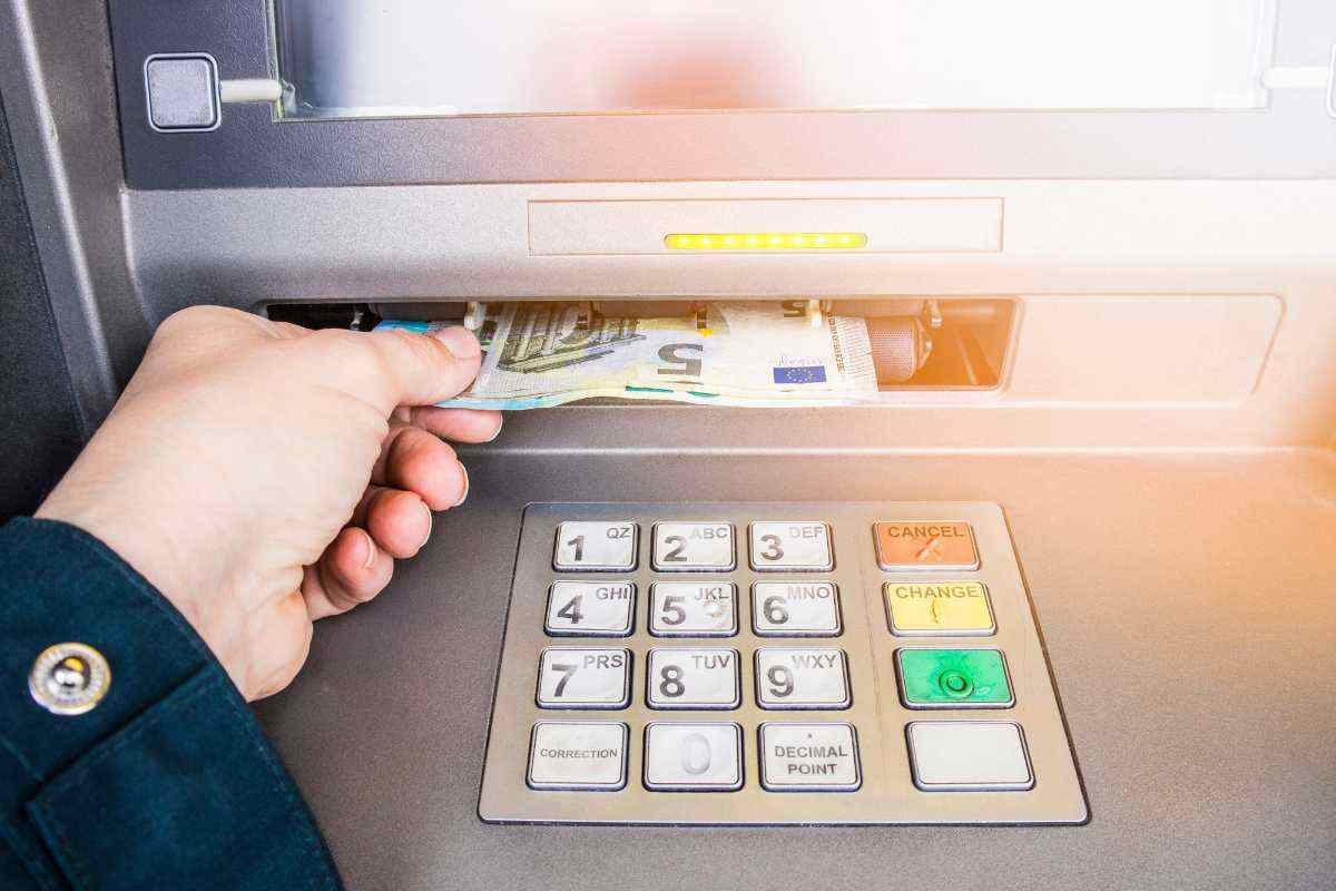 Bancomat versamento trucco