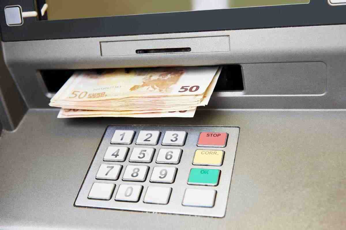 prelievo intesa sanpaolo cambia tutto