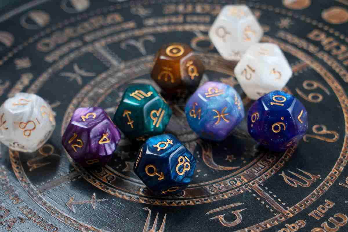 oroscopo le stelle non perdonano: cambiamenti in vista per questi 3 segni zodiacali
